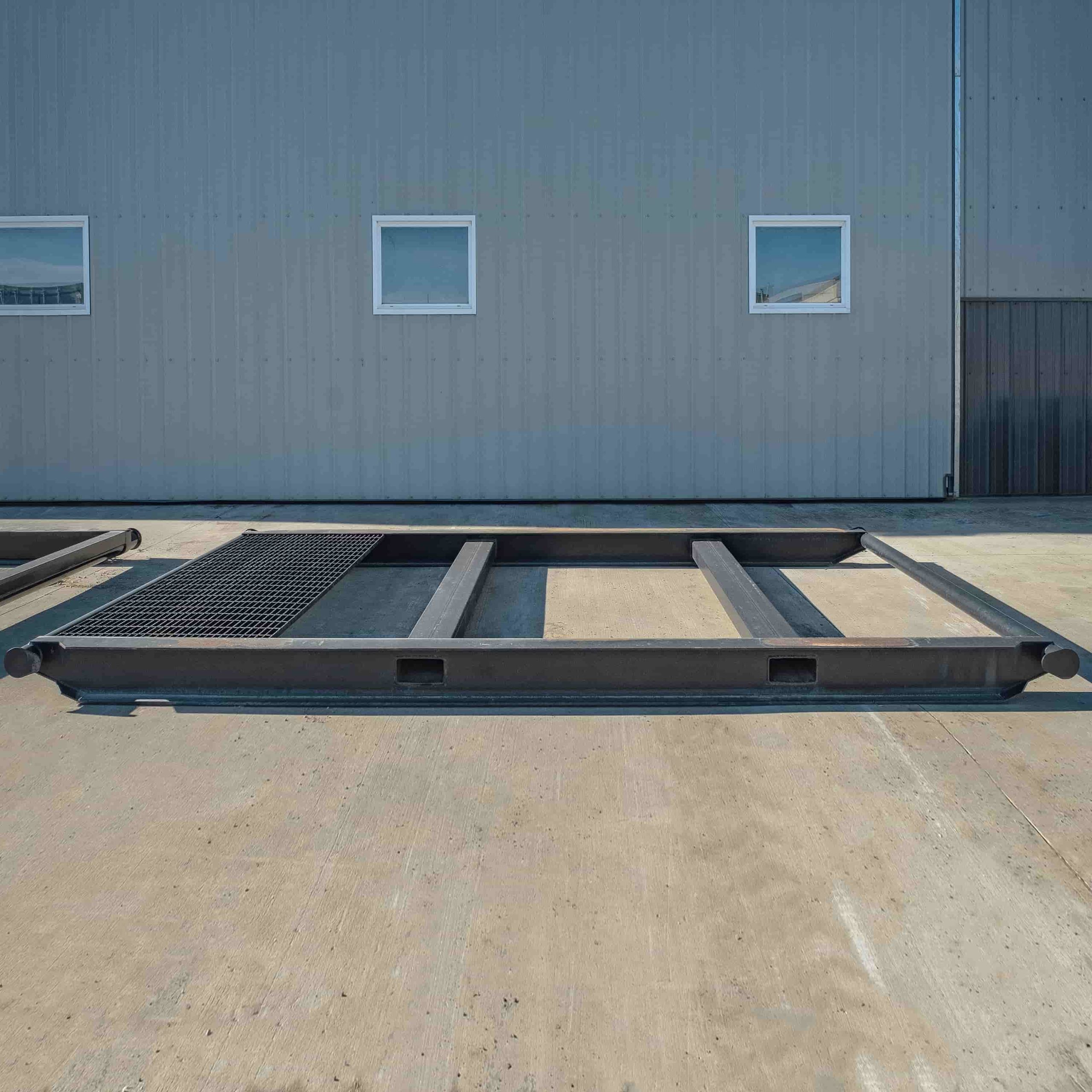 10&rsquo; Grated &ldquo;Weld On&rdquo; Skid - Container Services Pty Ltd